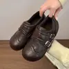 Sapatos Loafer de Couro Retro Tendência Feminino 2025 Novos Outono e Inverno Sapatos de Algodão Quente com Pelúcia