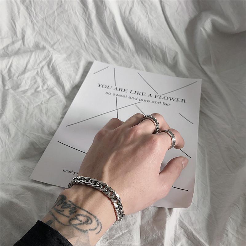 21944168465_1024118418