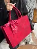 Bolsa de Casamento Vermelha Grande Transfronteiriça Estilo Chinês Bolsa de Noivado Textura de Alto Padrão Moda Lembrança Bolsa para Noiva Bolsa Tote