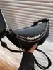 Bolsos de Mujer de Moda Transfronterizos 2025 Nuevo Bolso de Cadena Popular Bolso de Hombro de Nicho Tipo Empanada Bolso Cruzado Versátil