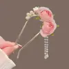 Atmósfera Dulce Romántica y Atemporal, Pasador de Pelo con Borla de Cuentas en Forma de U de Flor de Rosa para Recogido de Cabello Hanfu en la Parte Posterior de la Cabeza