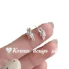 Aretes ins de Blogger de Corea del Sur Plata de Ley S925 Aretes de Hebilla de Nudo Irregular Diseño Nicho Simple Elegante