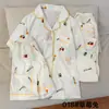 Conjunto de Pijama Feminino de Algodão Nuvem de Três Peças para Primavera e Verão, com Gola Reversível, Cardigã de Manga Curta, Shorts e Calça Comprida, Conjunto Casual para Casa para Meninas