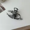 Grampo de Cabelo Plissado com Mão de Fantasma Gótico com Acabamento de Luxo, Pinça de Cabelo de Liga para Penteado na Parte de Trás da Cabeça, Presilha de Tubarão de Metal, Acessório de Cabelo de Halloween