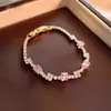 Pulseira Super Brilho Zircônia Rosa Banhada a Prata, Luxo Leve, High-End, Empilhável, Design Nicho, Versátil e Fashion, Venda Direta de Fábrica