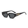 Foto de las Spice Girls Europeas y Americanas de Polígono Transfronterizo Mostrando la Cara Sombrilla Pequeña Gafas de Sol Personalidad Hip-hop Gafas de Sol Exageradas con Protección Solar