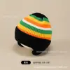 Touca de Tricô Infantil Outono e Inverno Fofa com Pom Pom à Prova de Vento Quente de Lã Etiqueta de Tecido de Urso Cartoon para Meninos e Meninas