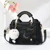 Comercio Exterior Más Vendido Bolso de Mujer Taizhou 2025 Nuevo Estilo Bolso de Mano Pequeño con Bola de Pelo Diseño de Nicho Bolso de Hombro Cruzado Dropshipping