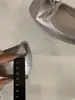 Zapatos Planos Rojos de Satén con Aumento Interior para Mujer 2025 Verano Estilo Francés con Lazo de Falda Zapatos de Ballet para Fiesta