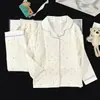 Conjunto de loungewear infantil estilo lapela, tecido fino para primavera e outono, cardigã de manga longa, pijama de algodão estilo coreano com estampa de nuvens para meninas