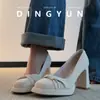 Zapatos de tacón alto con plataforma plisada impermeables de estilo europeo y americano, Zapatos de mujer con tacón de plataforma ultraligero, Nuevos zapatos de vestir elegantes de boca poco profunda, Moda, Zapatos de salón