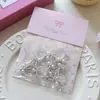 Elástico de Cabelo Infantil Prata com Laço e Anel de Polegar com Pérola, Corda de Cabelo Trançada Doce e Descolada, Faixa de Cabelo, Elástico