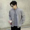 Cárdigan de Punto Gris Floral Falso de Dos Piezas Estilo Casual para Hombre, Atuendo Otoñal Estilo Old Money, Combinación de Camisa y Sudadera