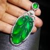 Pingente de Folha de Calcedônia Verde Natural Gelo Alto Incrustado em Prata S925 Feminino Pingente Verde Yang Galhos Dourados e Folhas de Jade Presente