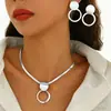 Conjunto de Joias Colar com Pingente Geométrico Elegante em Forma de Coração e Brincos Europeu e Americano Transfronteiriço, Conjunto de Joias Vintage Francês