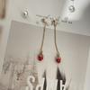 Pendientes coreanos elegantes con diseño de fresas, estilo chica con sentido del estilo francés, bonitos y combinables, para mujer.