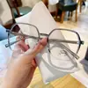 Nuevas Gafas Antiluz Azul Tr de Moda Sin Receta, Lentes de Estudiante a la Moda, Estilo poligonal popular entre mujeres y hombres