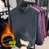 Camisa de manga larga para hombre de terciopelo alemán cepillado de doble cara para otoño e invierno, sudadera cálida juvenil de cuello semi-alto con 2 botones, camisa básica casual