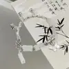 Pulsera de Moda Estilo Chino con Juntas de Bambú y Diseño de Mariposa, Versátil para Amigos, Estudiantes y Parejas