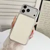 Capa Magnética de Couro para Apple 18 Promax para Meninas Bonitas e Adequada para Capa de Celular Iphone17Pm
