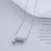 Joyería ins europea y americana collar de cuentas de acero de resorte multicapa con rosca pendientes de lóbulo pequeño conjunto de acero de titanio oro de 18 quilates