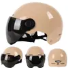 Casco de coche eléctrico ABS femenino masculino Cuatro Estaciones universal Pintura moda simple transpirable venta al por mayor no de motocicleta casco de verano