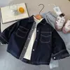 Jaqueta jeans Kino com forro de fleece de inverno Roupas infantis Huzhou Zhili estilo coreano para meninos camisa espessada roupas quentes infantis