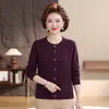 Suéter estiloso e elegante de malha slim fit para primavera, outono e inverno para mulheres, nova camada base estilo chinês 2026, suéter de tricô versátil para mulheres de meia-idade e peça de sobreposição versátil