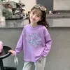 Camiseta base de algodón puro con estampado de dibujos animados para niños, top de moda, nuevo estilo primavera y otoño 2026, camiseta elegante de manga larga para niñas