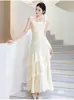 Vestido de Noite Tomara que Caia para Mulheres 2026 Novo Estilo Elegante Slim Fit Vestido de Noivado Pode Ser Usado Casualment Cor Champanhe Vestido em Camadas