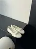 Sapatos Baixos Plissados com Laço Estilo Coreano para Mulheres, Novos Sapatos de Commuter Estilo Fada Primavera 2026, Sapatos de Vovó Slip-On