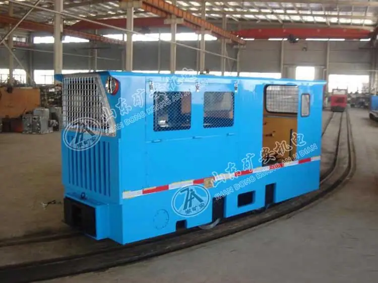 20T架线式工矿电机车2.jpg