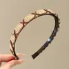 Faixa de cabelo xadrez de cetim para mulheres, faixa de cabelo antiderrapante para outono e inverno, uso diário, faixa de cabelo para lavar o rosto, acessório de cabelo de coroa alta