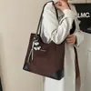 Bolsa Tote Transfronteiriça Estilo Coreano Nicho Luxo Leve Feminina Fashionável Grande Capacidade Retro de Ombro Transversal