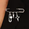 Broche Europeu e Americano Transfronteiriço de Joias em Formato de Coração Estrela Estrela de Quatro Pontas Corrente com Franja Acessório de Roupa para Mulheres Moda de Luxo Leve Acessório de Alfinete