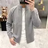 Recomendación popular: Cárdigan de punto clásico de cuello alto de marca de moda para hombre, directo de fábrica