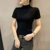 Camiseta Versátil de Manga Curta com Decote V para Mulheres 2025 Nova Popular Verão Top Justo com Estilo Ocidental Camisa de Base Interna e Externa