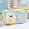 Estuche para lápices de estilo japonés con temática de frutas dulces, apertura grande, diseño en capas, gran capacidad, estampado de nube y manzana de dibujos animados, estéticamente agradable y portátil