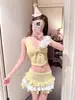 Moda Praia Feminina Estilo Duas Peças Ilha Resort Doce Girly Busto Pequeno Decote Halter Saia Franzida Cobertura da Barriga Emagrecimento