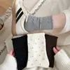 Nuevos calcetines de algodón con lunares lindos para otoño e invierno, calcetines apilados de encaje estilo miu, antipelusas, calcetines versátiles y de moda hasta la pantorrilla para mujer