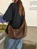 Bolsa Casual Leve Formato Bolinho Feminina 2026 Nova Moda Outono Escola Trabalho Ombro Único Bolsa Transversal Grande Capacidade