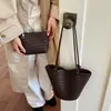 Bolsa de Palha Tecida Retrô Transfronteiriça Bolsa Feminina 2026 Nova Grande Capacidade para o Dia a Dia Ombro Único Bolsa de Axila