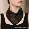 Bufanda de Seda Modelo Nuevo 2026 con Hebilla Magnética de Perla, Moderna y Colorida, Cinta Triangular Única, Bufanda para el Cuello Correctora para Mamá