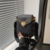 2025 Nueva Moda Coreana Chica del Bosque Bolso Cruzado de un Solo Hombro Estampado Personalizado Bolso para Teléfono de Tira Ancha de Celebridad de Internet Bolso Pequeño