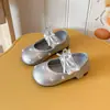 Zapatos de cuero estilo coreano para niñas, nuevo modelo primavera y otoño 2026, dulces zapatos de princesa Mary Jane de suela blanda con cordones para niñas