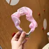 Adecuado para colecciones: ligas para el pelo de cable de teléfono, ligas para el pelo plisadas, ligas para el pelo florales, correas de seda para teléfono y accesorios para teléfono