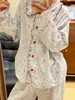 Pijama de gasa de doble capa con cuello de muñeca fruncido para mujer, conjunto de manga larga y pantalón largo, lindo conjunto floral para el hogar para niñas