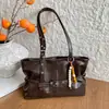 Bolso tote de cuero encerado retro, nicho, personalizado, moderno, bolso de axila, para ir al trabajo, versátil, gran capacidad, bolso de un solo hombro
