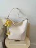 Bolsos de Mujer de Nueva Nicho Transfronterizos 2025 Nuevo Bolso Cruzado de Correa Única de Alta Gama con Textura Versátil Bolso de Mano Bolso Cubo
