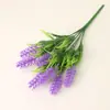 Flor artificial al por mayor flor falsa planta hojas planta de lavanda pared de flores artificiales plástico accesorios de decoración para fotos de boda
